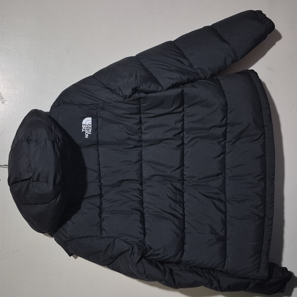 Women's Northface 516 Puffer coat - Picture 3 of 5